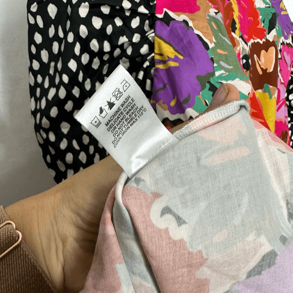 CROSBY BY MOLLIE BURCH Rudy Pleated Puff Short Sleeve polka dot floral womens S - Picture 9 of 9